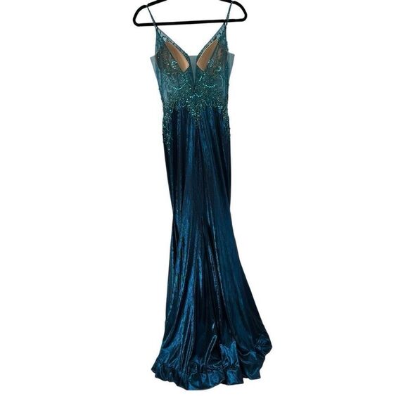 Ellie Wilde Teal Beaded Liquid Lame STYLE: EW120095 Formal Dress‎ Sz 4 Women’s - Picture 15 of 15